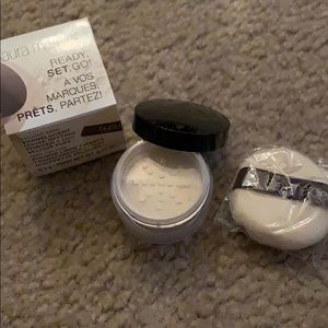 Deluxe Mini Laura Mercier translucent powder
